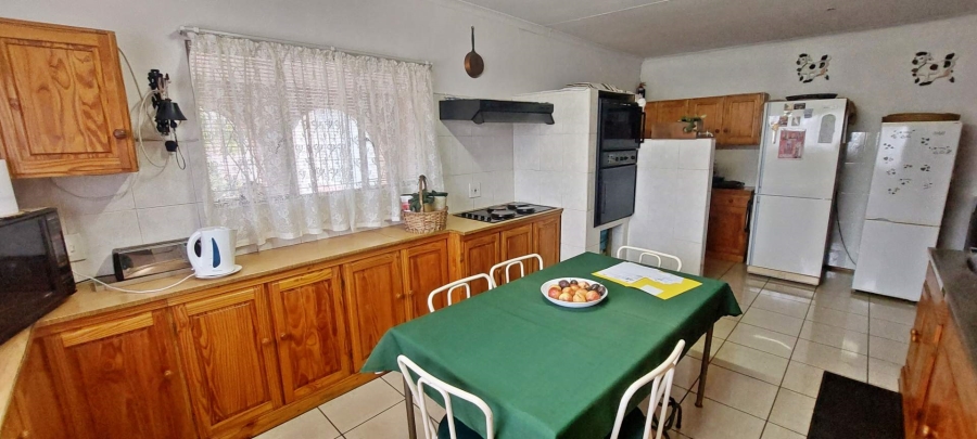 4 Bedroom Property for Sale in Verwoerdpark Gauteng