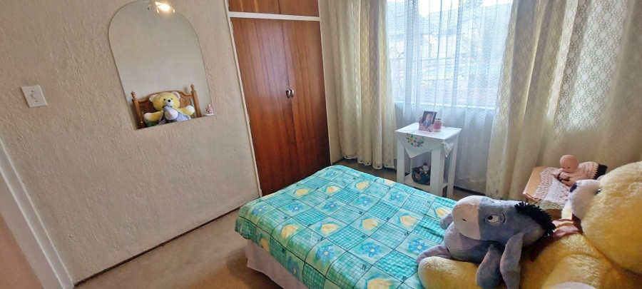 4 Bedroom Property for Sale in Verwoerdpark Gauteng
