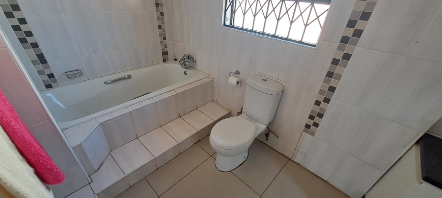 3 Bedroom Property for Sale in Mayberry Park Gauteng