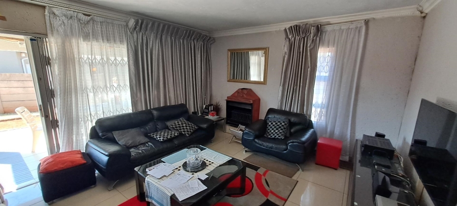 3 Bedroom Property for Sale in Mayberry Park Gauteng