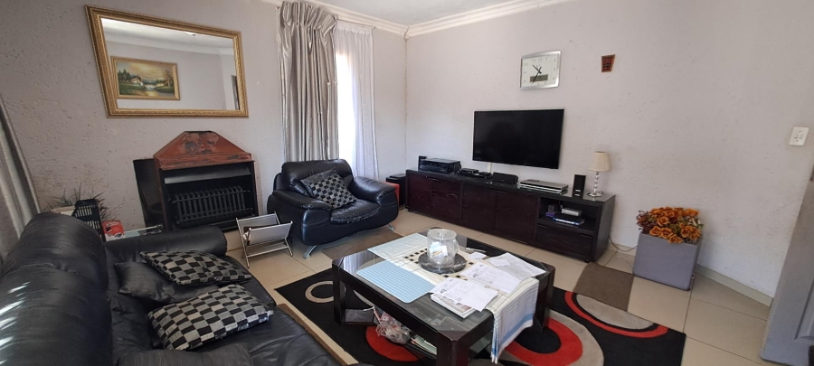 3 Bedroom Property for Sale in Mayberry Park Gauteng