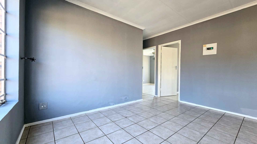 To Let 2 Bedroom Property for Rent in Doornpoort Gauteng
