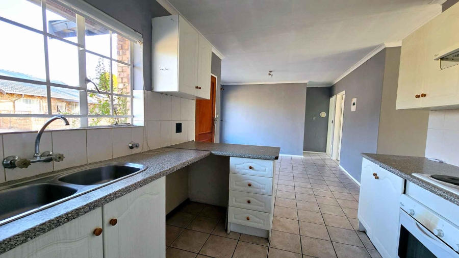 To Let 2 Bedroom Property for Rent in Doornpoort Gauteng