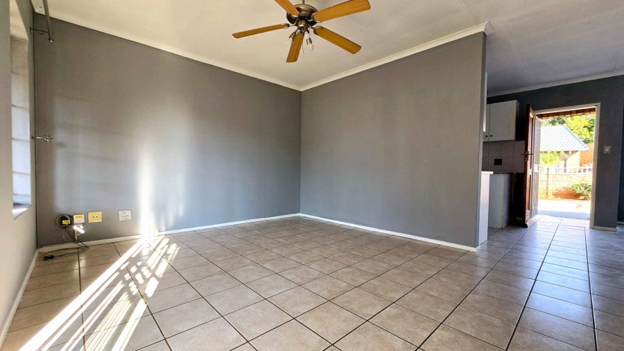 To Let 2 Bedroom Property for Rent in Doornpoort Gauteng