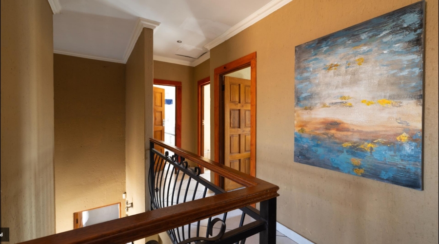 3 Bedroom Property for Sale in Sonneveld Gauteng