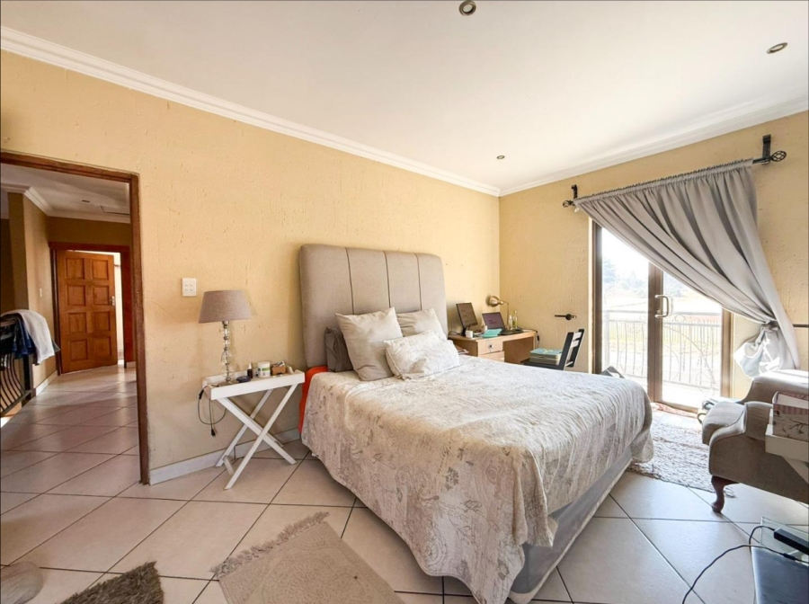 3 Bedroom Property for Sale in Sonneveld Gauteng