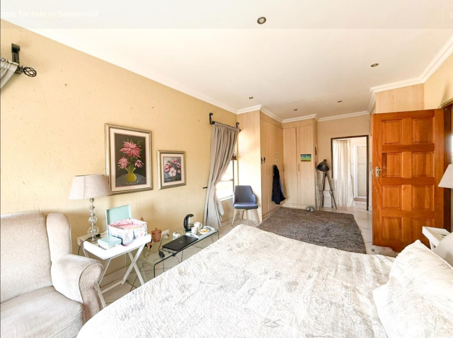 3 Bedroom Property for Sale in Sonneveld Gauteng