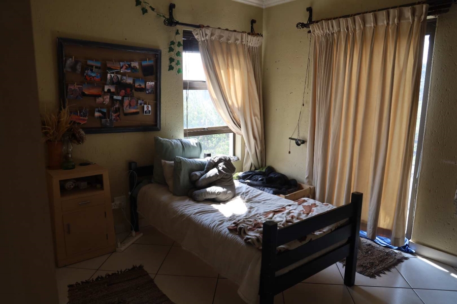 3 Bedroom Property for Sale in Sonneveld Gauteng