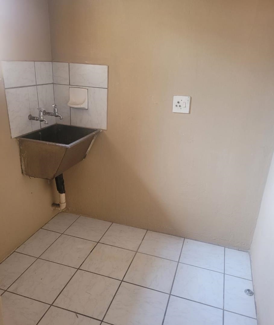 3 Bedroom Property for Sale in Kwaggasrand Gauteng