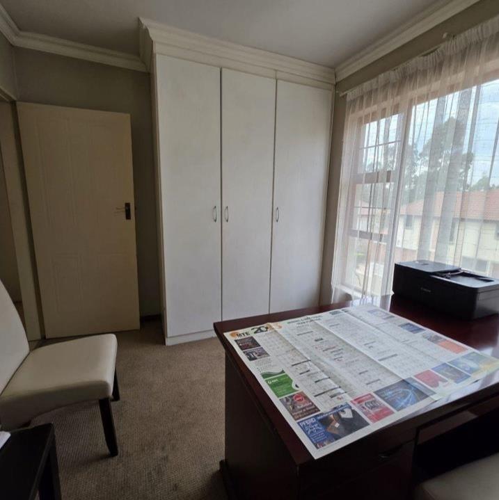 3 Bedroom Property for Sale in Equestria Gauteng