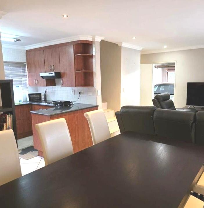 3 Bedroom Property for Sale in Equestria Gauteng