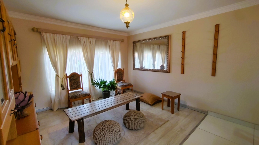 To Let 3 Bedroom Property for Rent in Garsfontein Gauteng