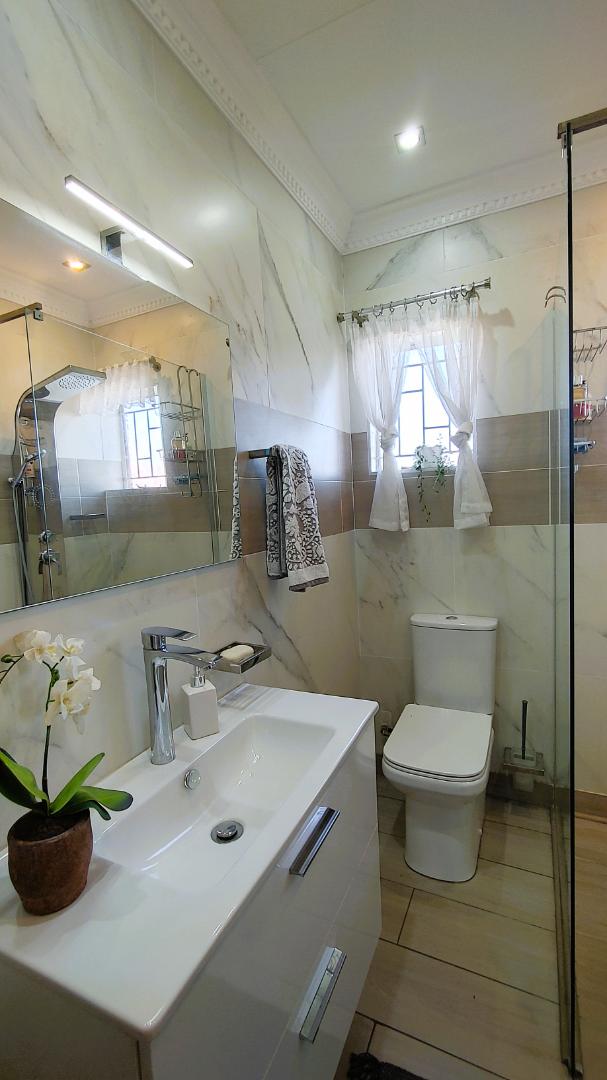 To Let 3 Bedroom Property for Rent in Garsfontein Gauteng