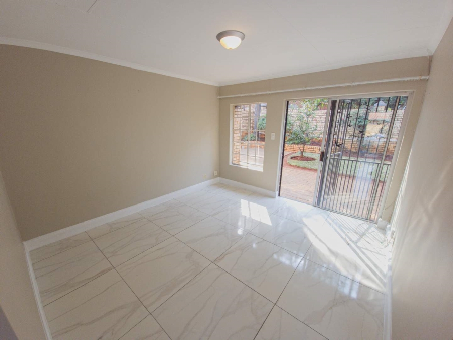 To Let 2 Bedroom Property for Rent in La Montagne Gauteng