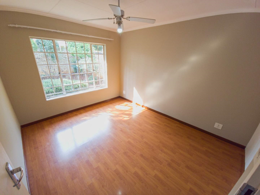 To Let 2 Bedroom Property for Rent in La Montagne Gauteng