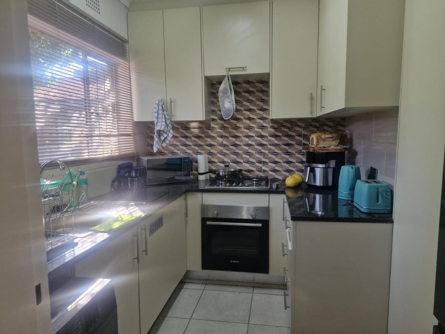 1 Bedroom Property for Sale in Strathavon Gauteng