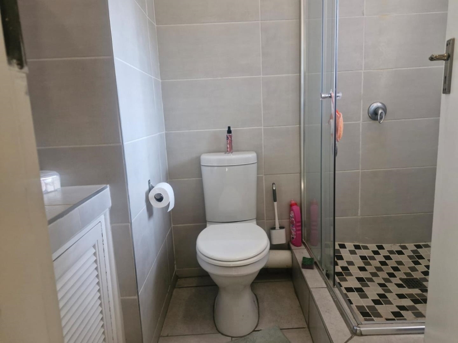 1 Bedroom Property for Sale in Strathavon Gauteng