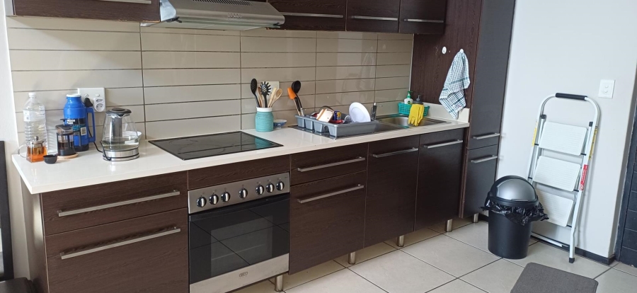 To Let 2 Bedroom Property for Rent in Edenvale Gauteng
