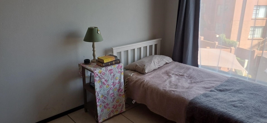 To Let 2 Bedroom Property for Rent in Edenvale Gauteng