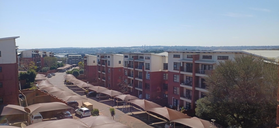 To Let 2 Bedroom Property for Rent in Edenvale Gauteng