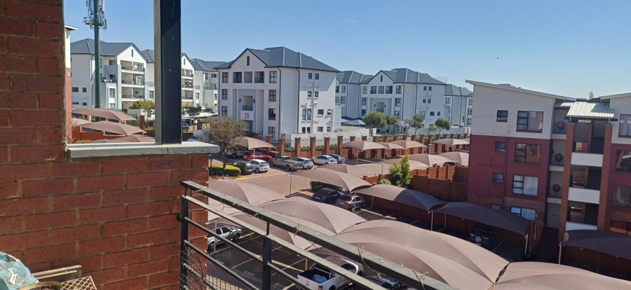 To Let 2 Bedroom Property for Rent in Edenvale Gauteng