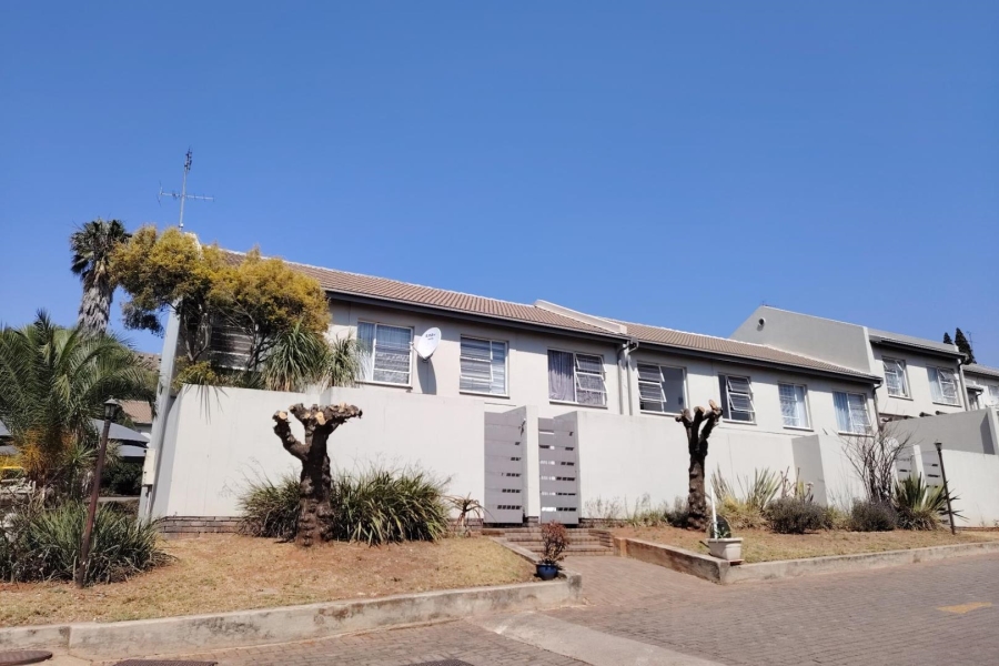 3 Bedroom Property for Sale in Bedford Gardens Gauteng