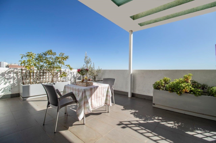 2 Bedroom Property for Sale in Rosebank Gauteng