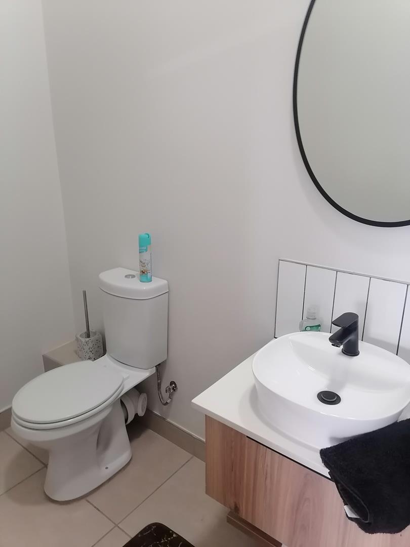 2 Bedroom Property for Sale in Glenvista Gauteng