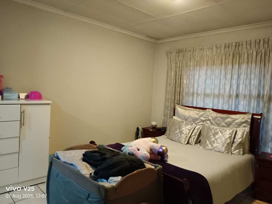 To Let 3 Bedroom Property for Rent in Elandshaven Gauteng