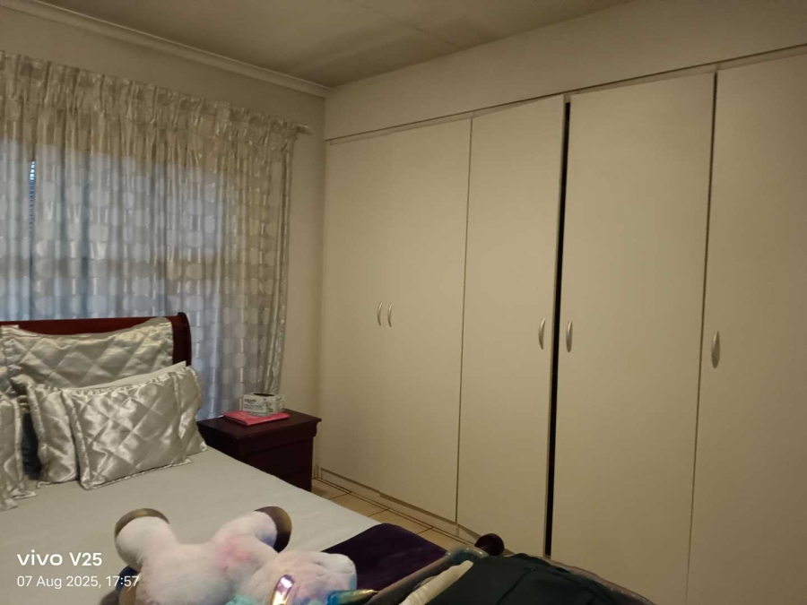 To Let 3 Bedroom Property for Rent in Elandshaven Gauteng