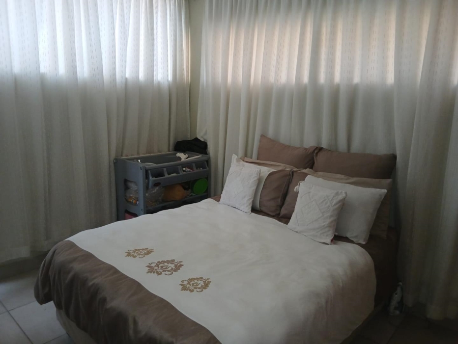 2 Bedroom Property for Sale in Kempton Park Gauteng