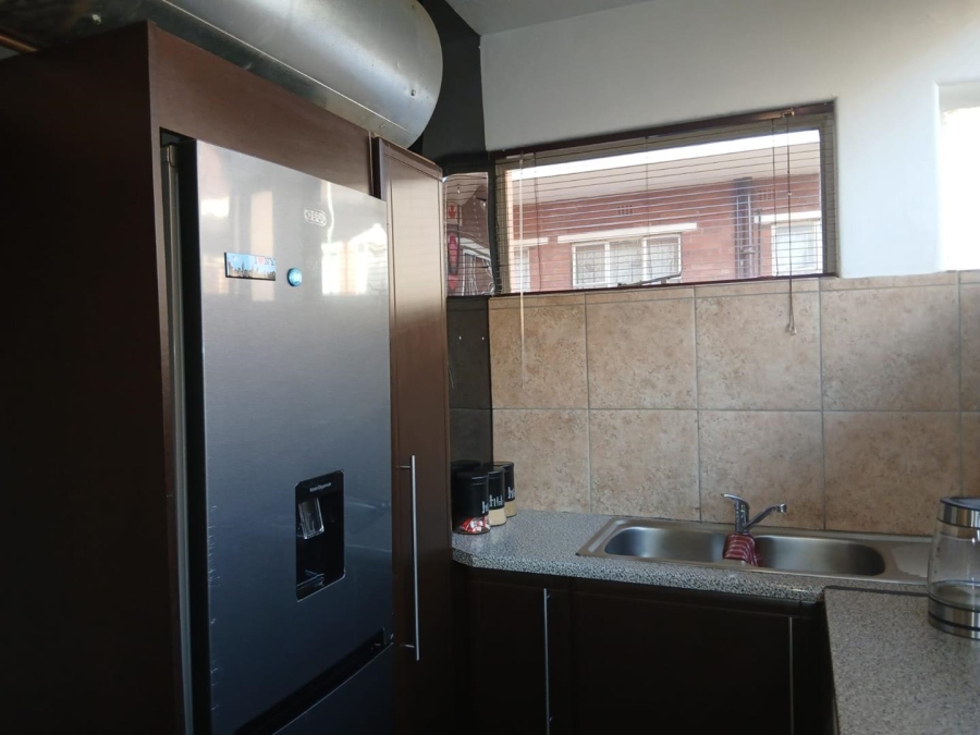 2 Bedroom Property for Sale in Kempton Park Gauteng