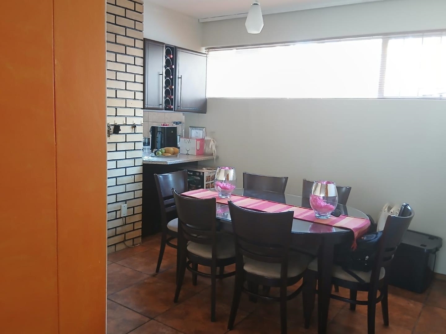 2 Bedroom Property for Sale in Kempton Park Gauteng