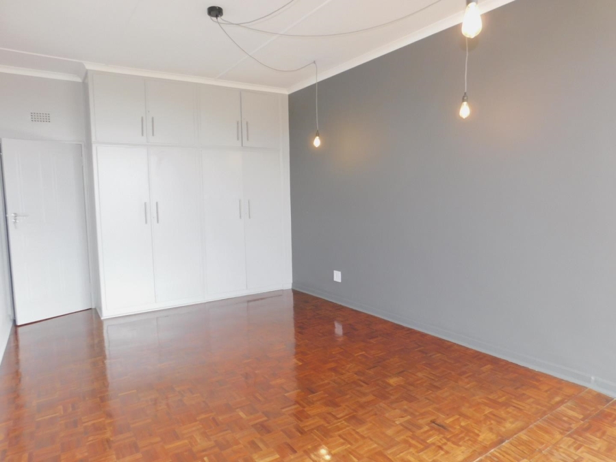 1 Bedroom Property for Sale in Hurlpark Gauteng
