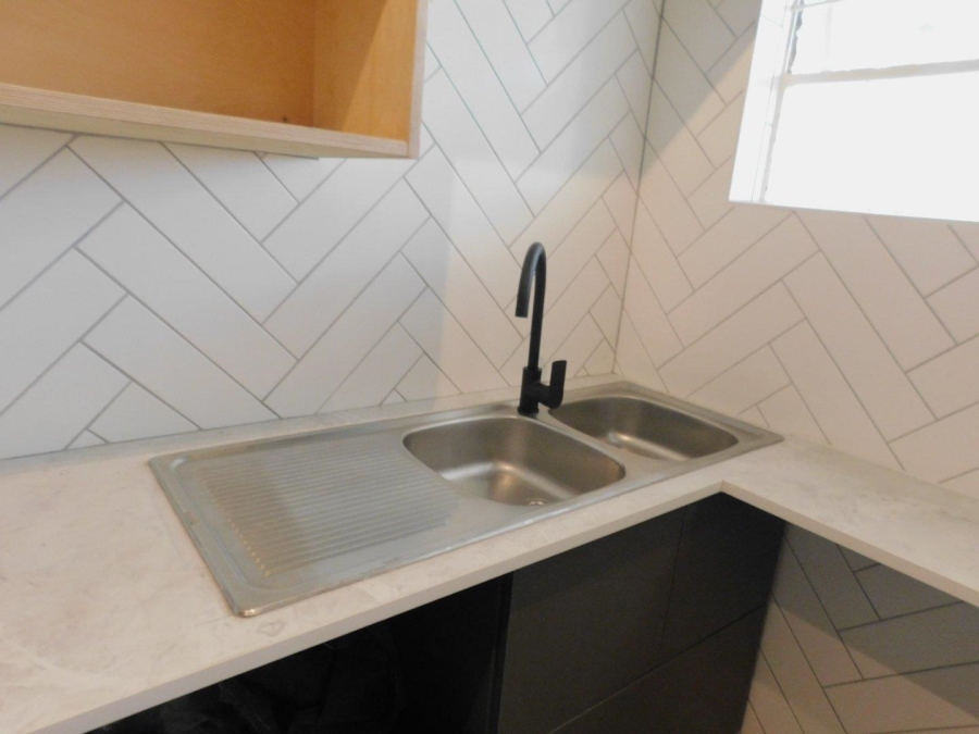 1 Bedroom Property for Sale in Hurlpark Gauteng