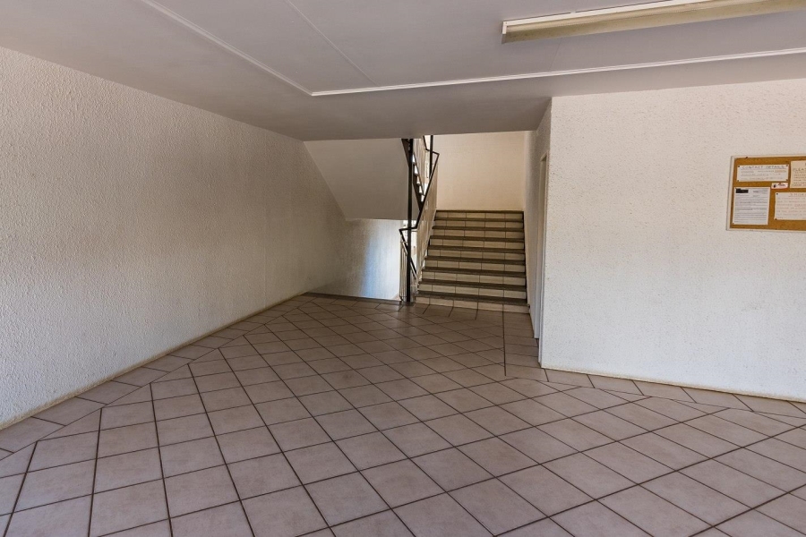 1 Bedroom Property for Sale in Hurlpark Gauteng