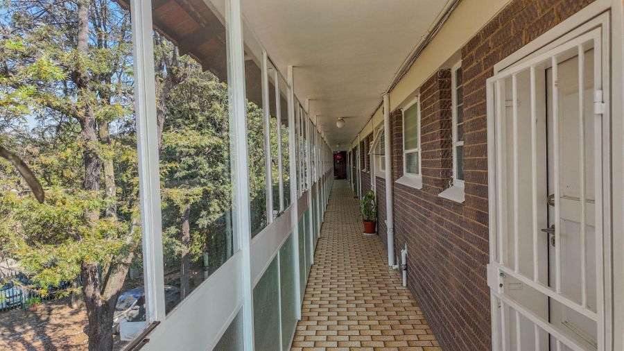 1 Bedroom Property for Sale in Hurlpark Gauteng