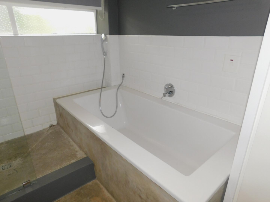 1 Bedroom Property for Sale in Hurlpark Gauteng