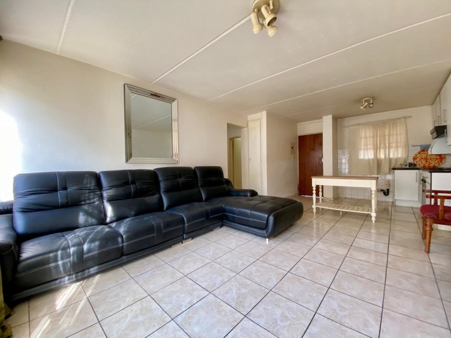 To Let 3 Bedroom Property for Rent in Weltevreden Park Gauteng