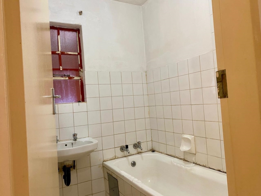 To Let 3 Bedroom Property for Rent in Weltevreden Park Gauteng