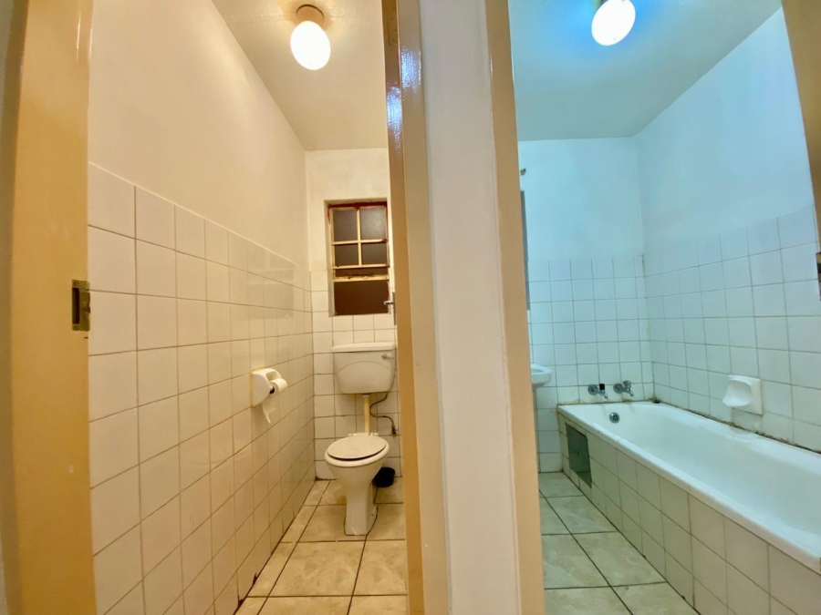 To Let 3 Bedroom Property for Rent in Weltevreden Park Gauteng