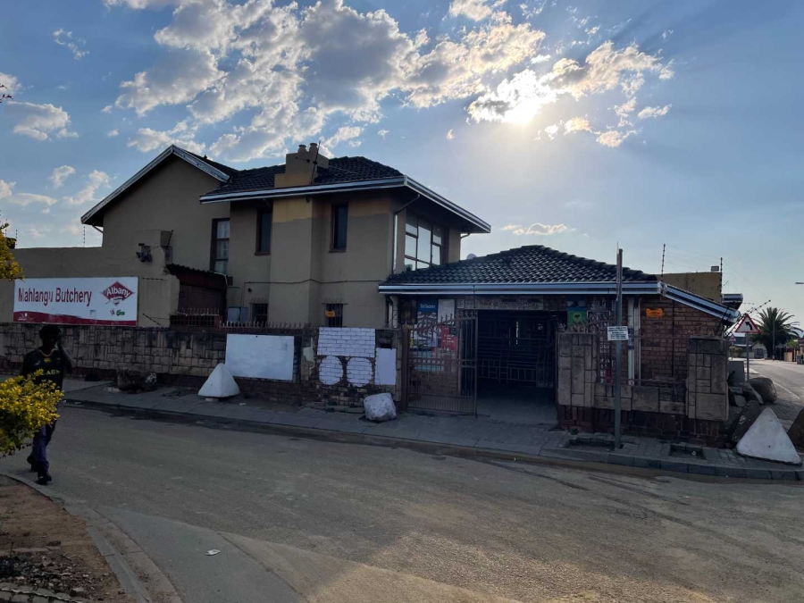 2 Bedroom Property for Sale in Mamelodi Gauteng