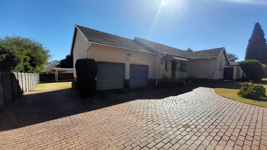3 Bedroom Property for Sale in Terenure Gauteng