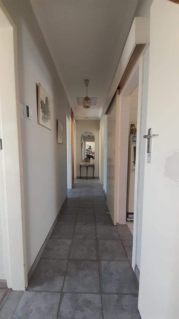 3 Bedroom Property for Sale in Terenure Gauteng