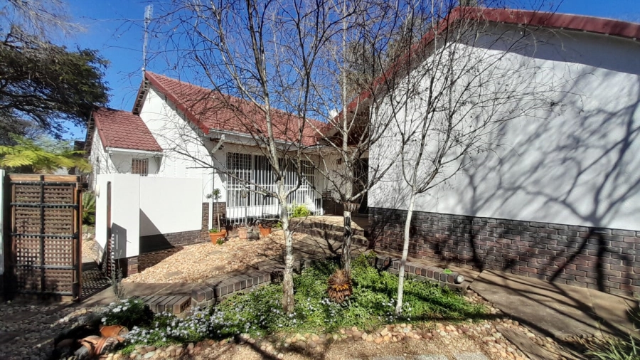 3 Bedroom Property for Sale in Van Riebeeck Park Gauteng