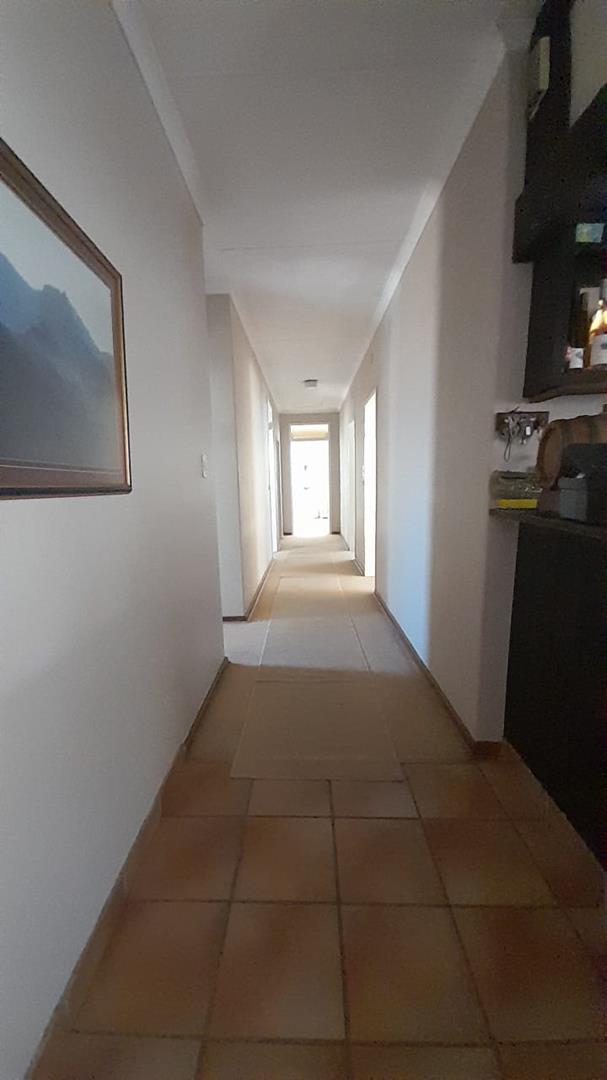 3 Bedroom Property for Sale in Van Riebeeck Park Gauteng