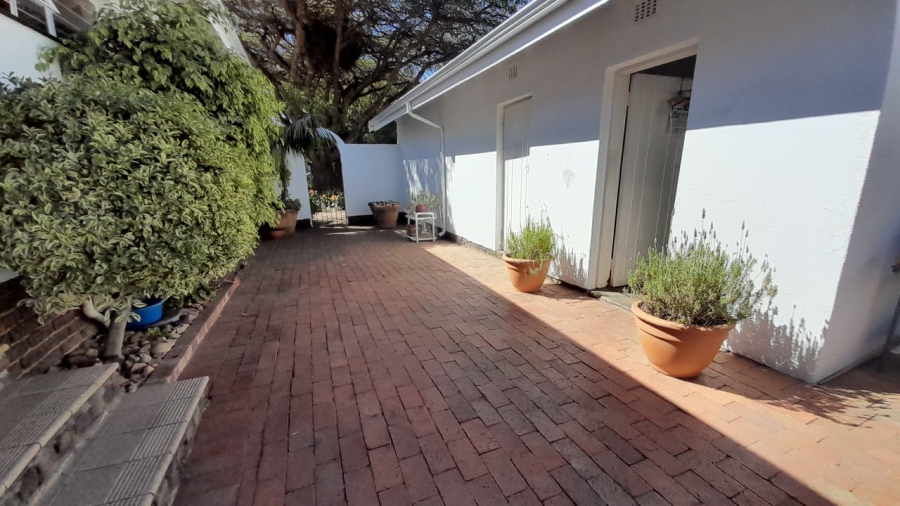 3 Bedroom Property for Sale in Van Riebeeck Park Gauteng