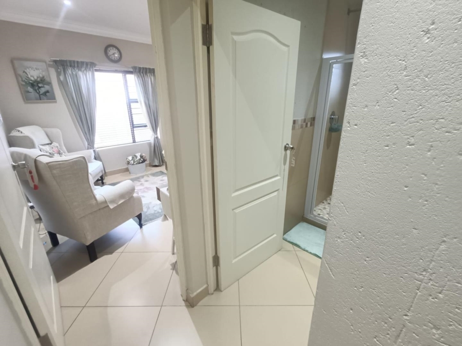 5 Bedroom Property for Sale in Eldoraigne Gauteng
