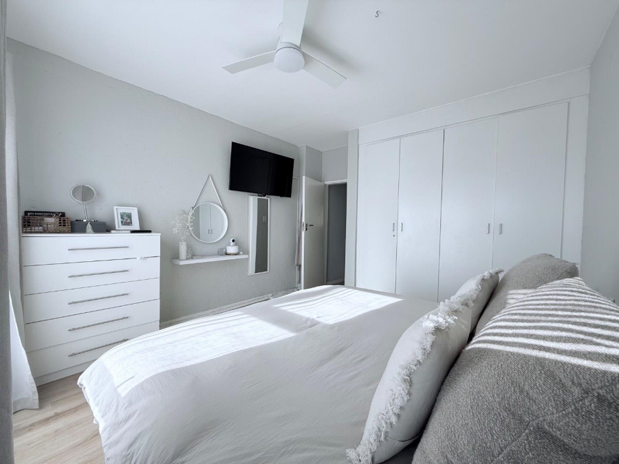 2 Bedroom Property for Sale in Glenvista Gauteng