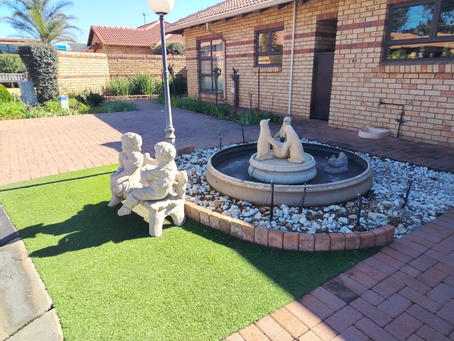 3 Bedroom Property for Sale in New Market Gauteng